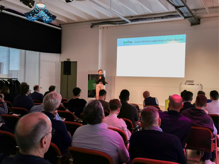 Ein Vortrag von AckTao.