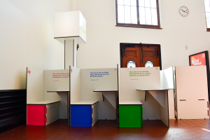 Co-Working Tische am BHF_03