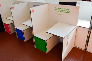 Co-Working Tische am BHF_05